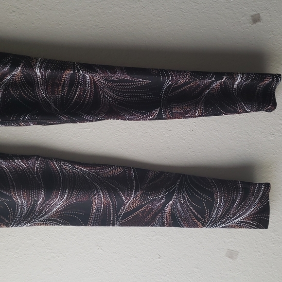 SALE RARE K.DEER High Waist Yoga Leggings - Picture 3 of 6